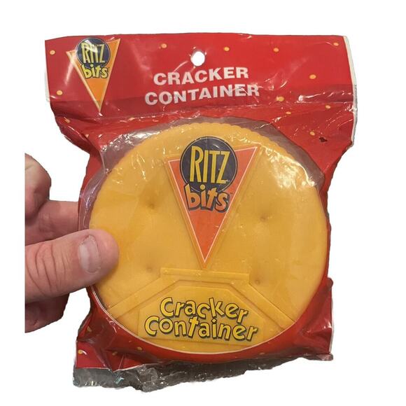 1999 Ritz Bits Cracker Container Plastic Storage Round Advertising Box Snack - Picture 1 of 2